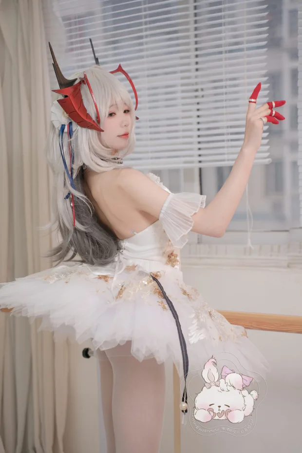 咬一口兔娘 明日方舟W天鹅之舞 5