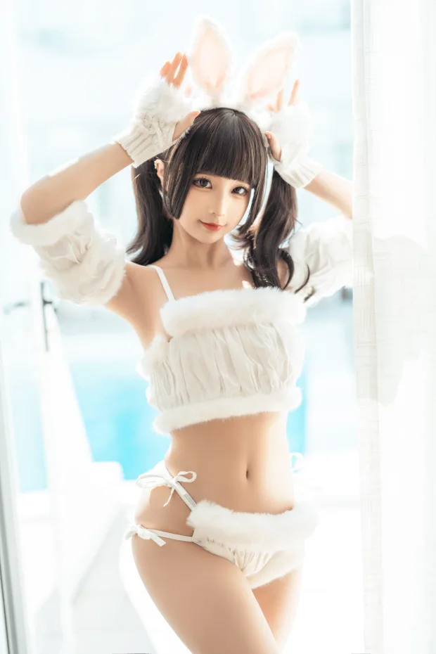 蠢沫沫 《冬のバニー》”冬兔“ 7
