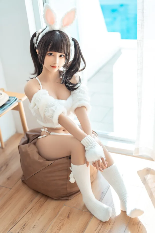 蠢沫沫 《冬のバニー》”冬兔“ 2