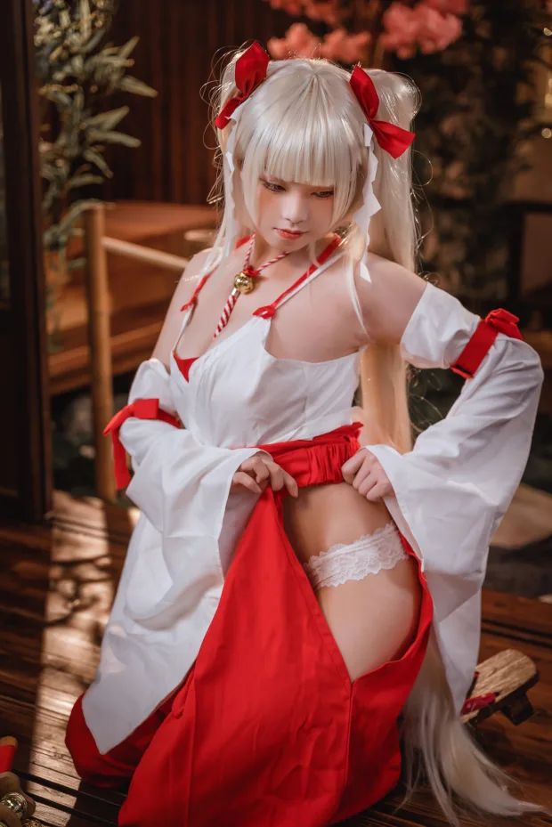 蜜汁猫裘 可畏巫女 6