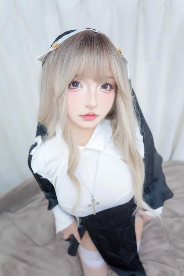 神楽坂真冬 战斗修女 5