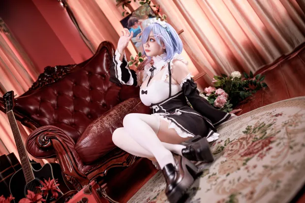 阿雪雪 蕾姆女仆 7