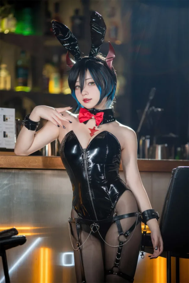花铃 – 碧蓝航线 胡滕 兔女郎 1