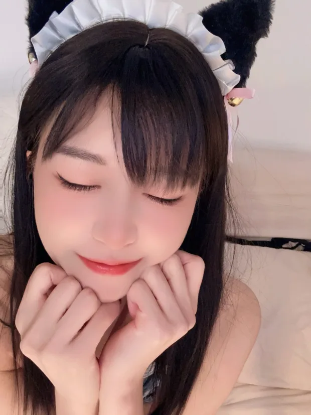 布丁 蓝白条纹喵 4