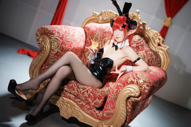 封疆疆 兴登堡兔女郎 2