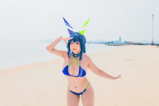 洛璃 LoLiSAMA – 热恋的盛夏 花园泳装 1