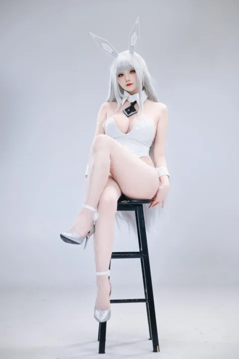 仙九Airi – 白兔