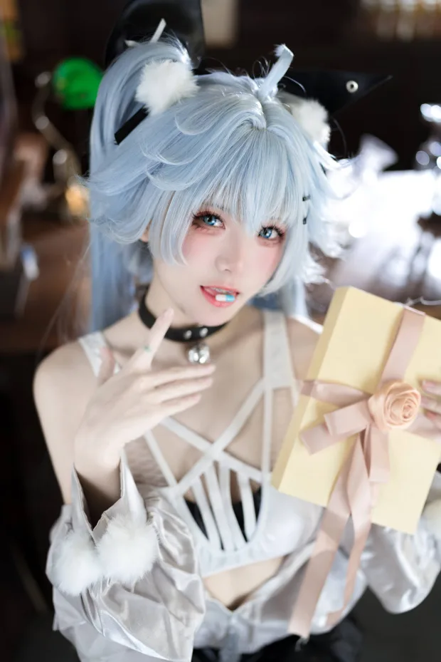九柒喵 – 芙洛伦 药心 少女前线 6