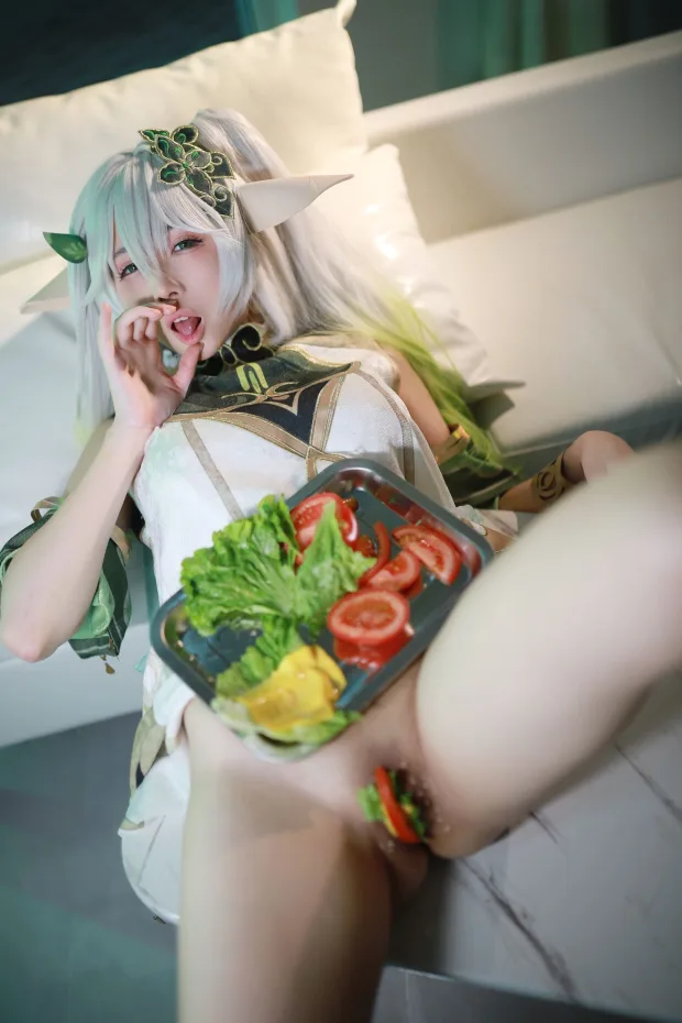 顾稚笙 – 纳西妲 1