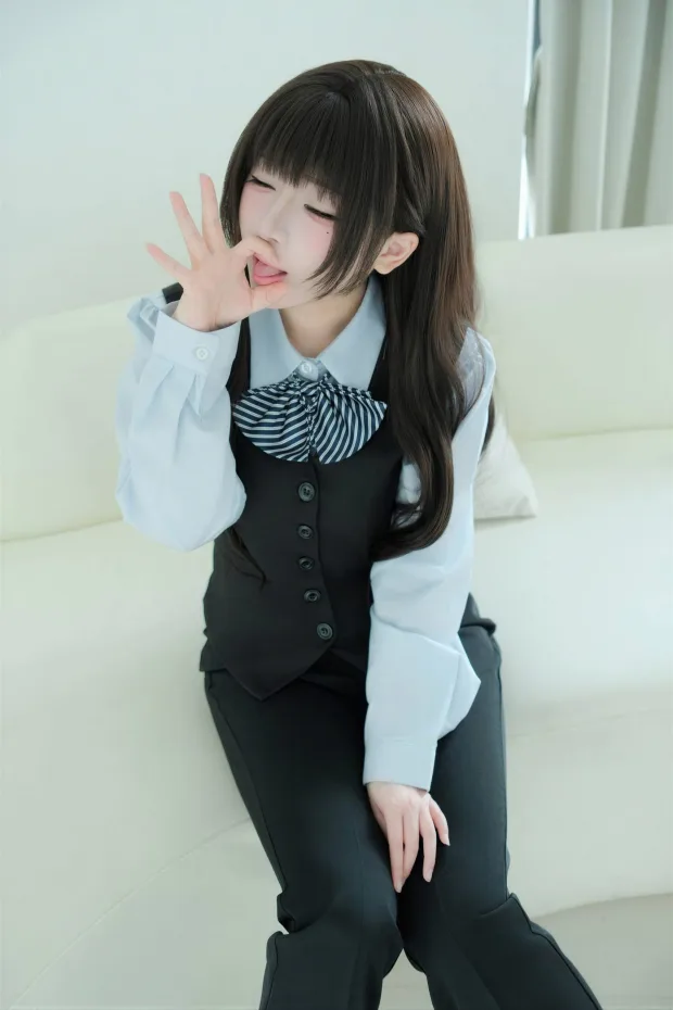 胡桃猫 裤里丝的秘密 4