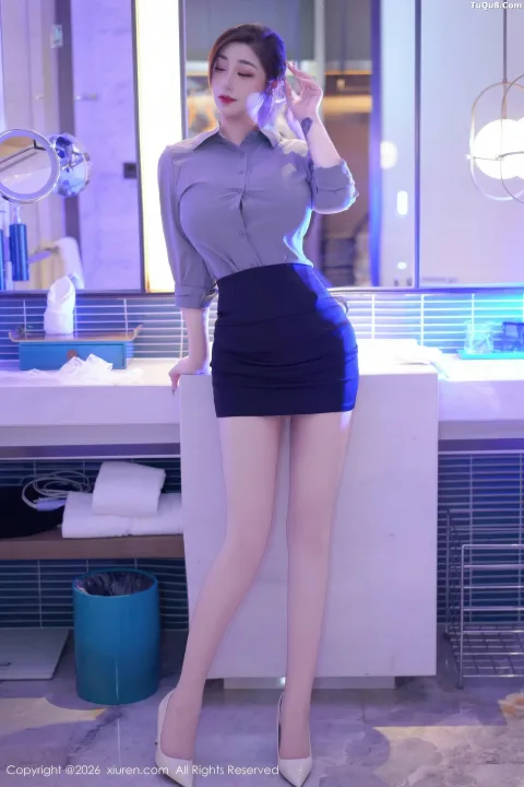[XiuRen秀人网]第11213期诗莉写真 [70P]