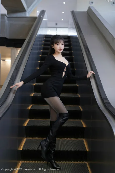 [XiuRen秀人网]第11236期陆萱萱写真 [76P]