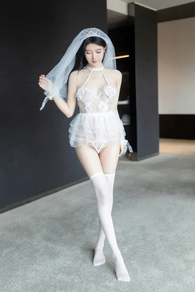[XiuRen秀人网]第FW0585期谢小蒽写真 [142P] 5