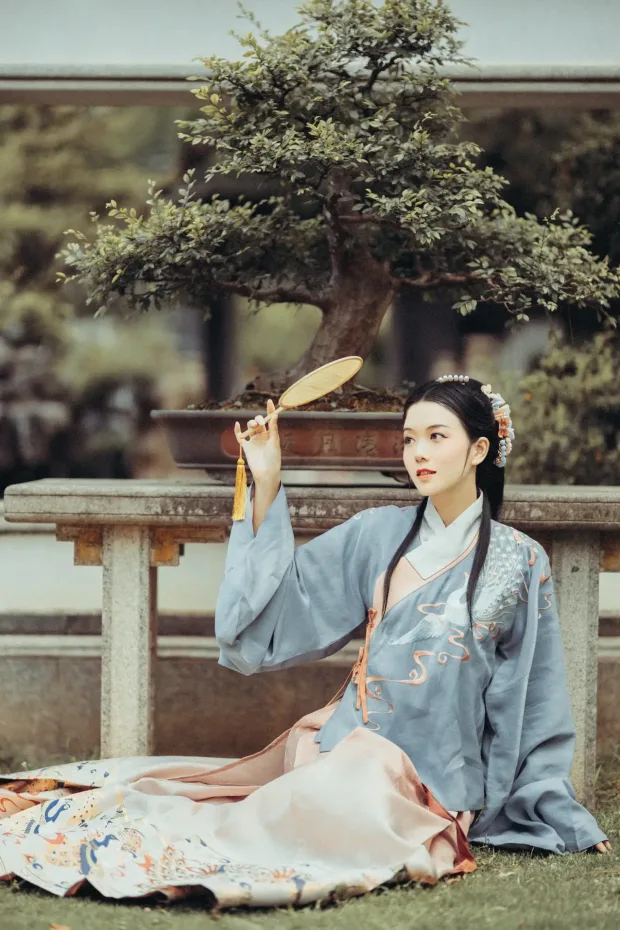 [艺图语] 2021.10.07 Vol.333 – 春思 航子[24P] 8