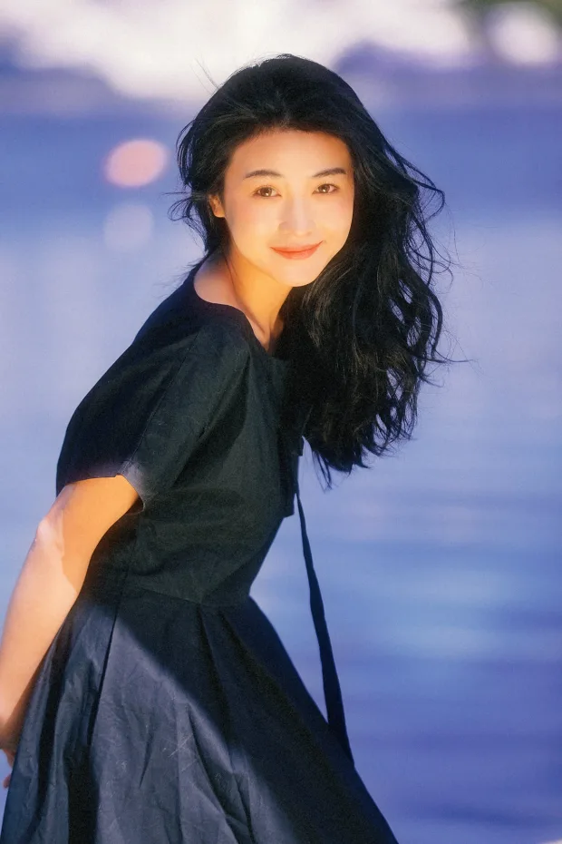 [艺图语]2023.01.05 Vol.2845 – 在海边[21P] 8