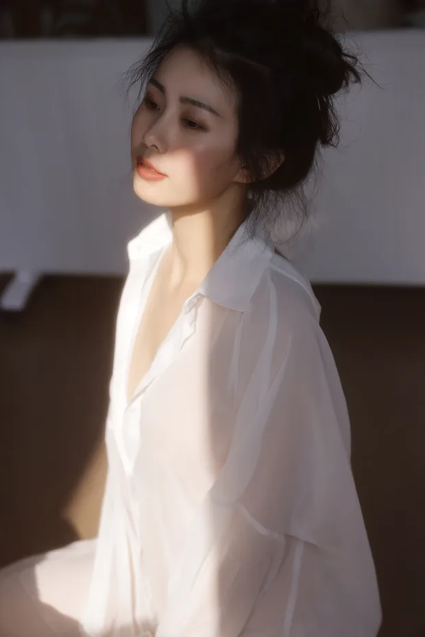 [艺图语]2023.02.03 Vol.2956 白光[21P] 5