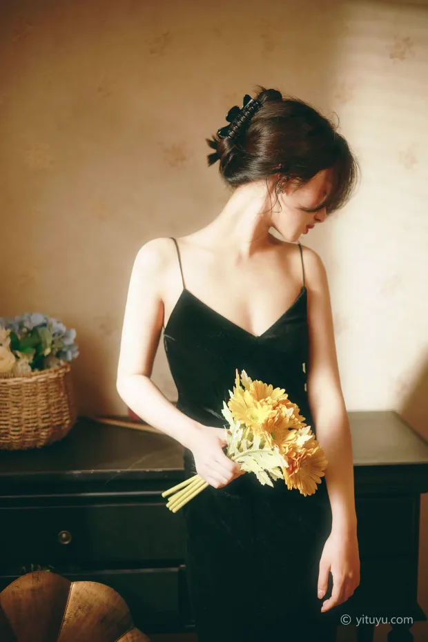 [艺图语] 2021.03.22 Vol.025 – 女人花 雯雯[34P] 3
