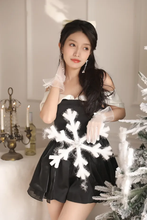 [艺图语]2022.12.08 Vol.2628 – 千金圣诞[35P] 5