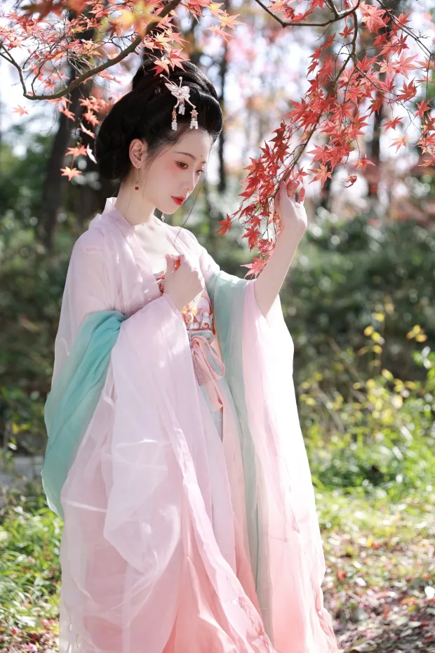 [艺图语]2023.01.13 Vol.2906 红枫[19P] 6