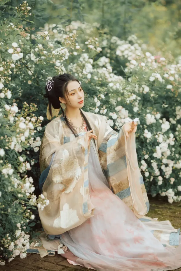 [艺图语] 2021.08.23 Vol.166 – 侍神令·八彩 牧牧[26P] 3