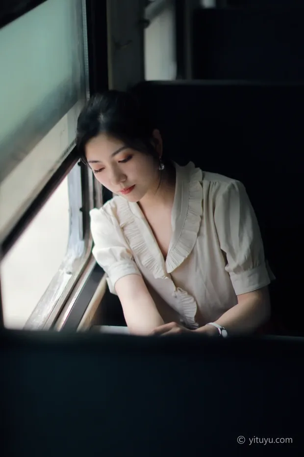 [艺图语] 2021.04.14 Vol.039 – 远方 HANA[25P] 6