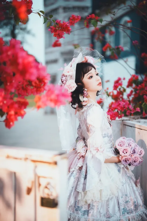 [艺图语]2024.06.26 Vol.3073 – 艳红色的浪漫[32P] 4