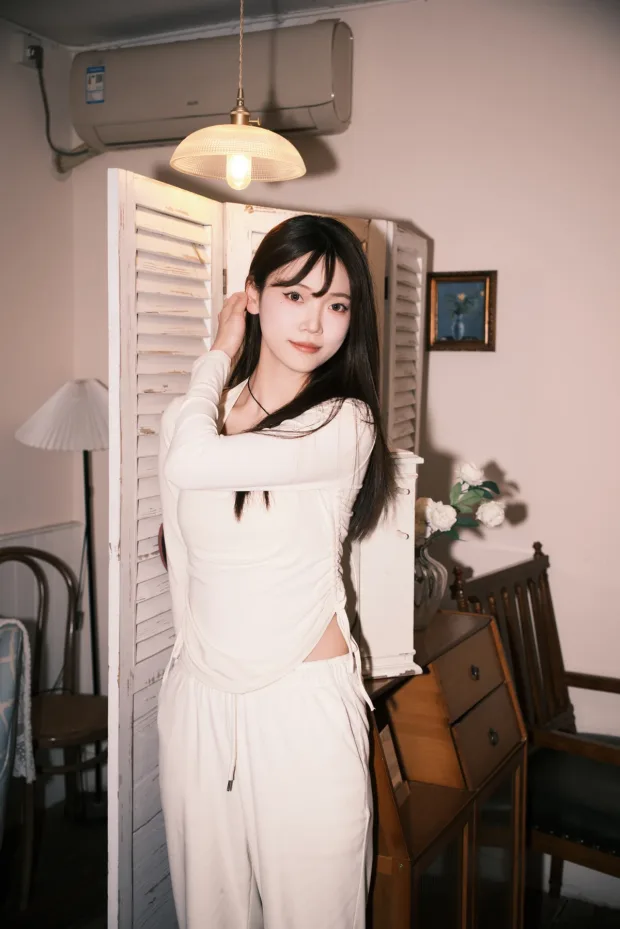 [艺图语]2024.06.24 Vol.3063 – 夜咖啡[25P] 7