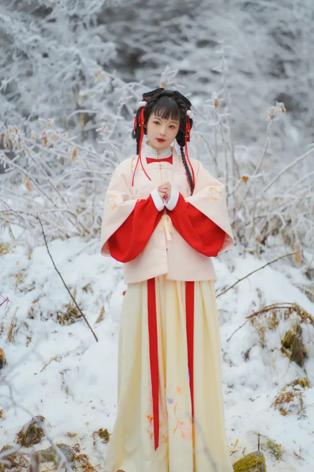 [艺图语] 2021.09.04 Vol.253 – 雪中少女 赵瑞洁_ez[22P] 8