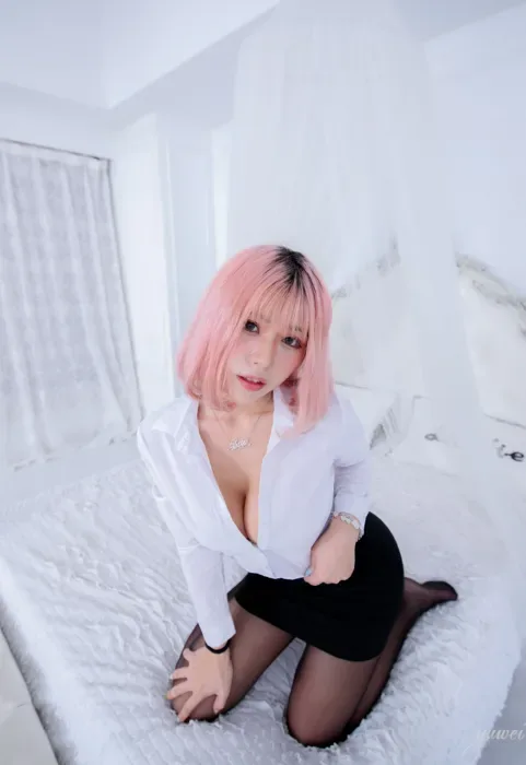 [街拍丝足] NO.075 朵琳 OL黑丝 高跟美腿外拍[60P] 7