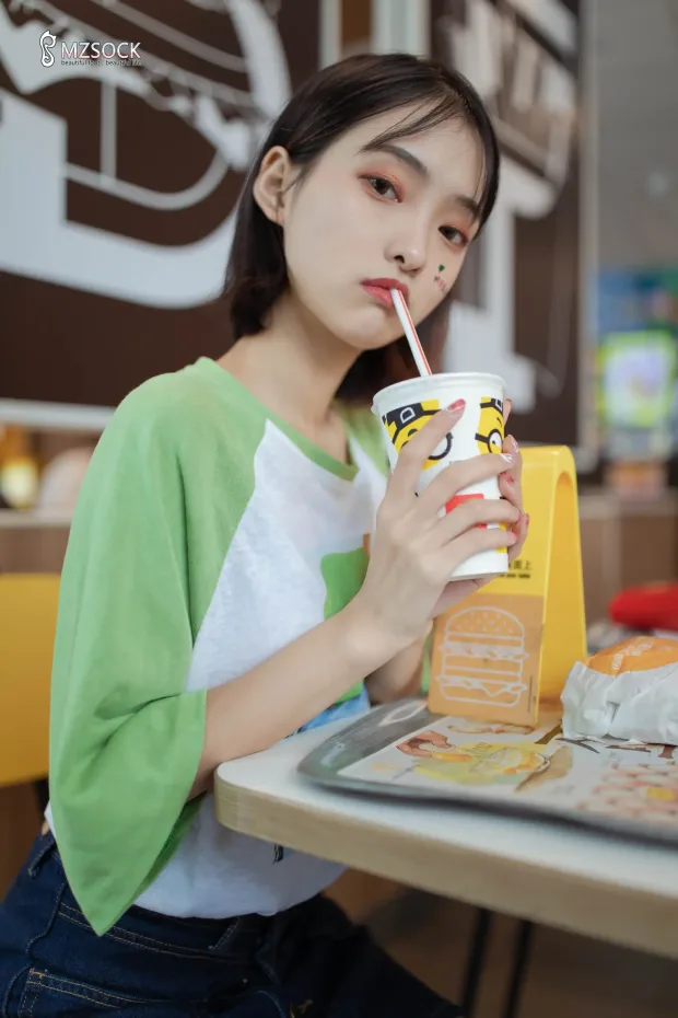 [MZSOCK]爱美足 NO.195 – 茜茜 4