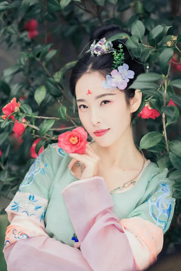 [艺图语] 2021.09.02 Vol.215 – 芳尘 茶茶[22P] 8