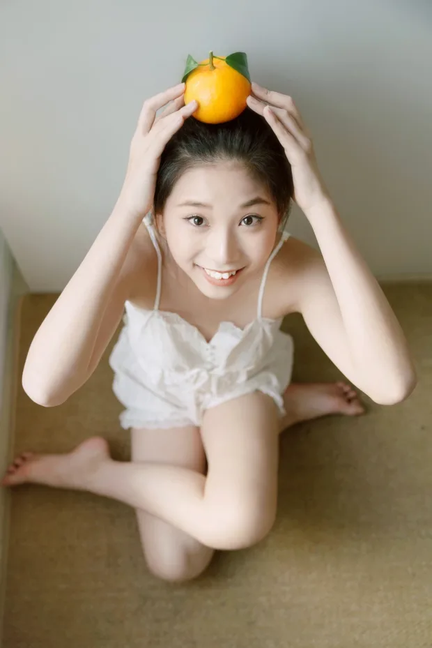 [艺图语]2022.12.16 Vol.2694 – 淘气的小橙子[24P] 7
