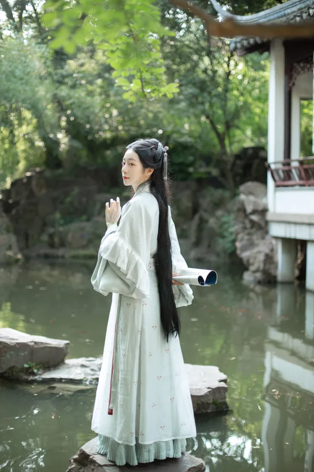 [艺图语]2023.01.14 Vol.2914 人生若无梦[25P] 8