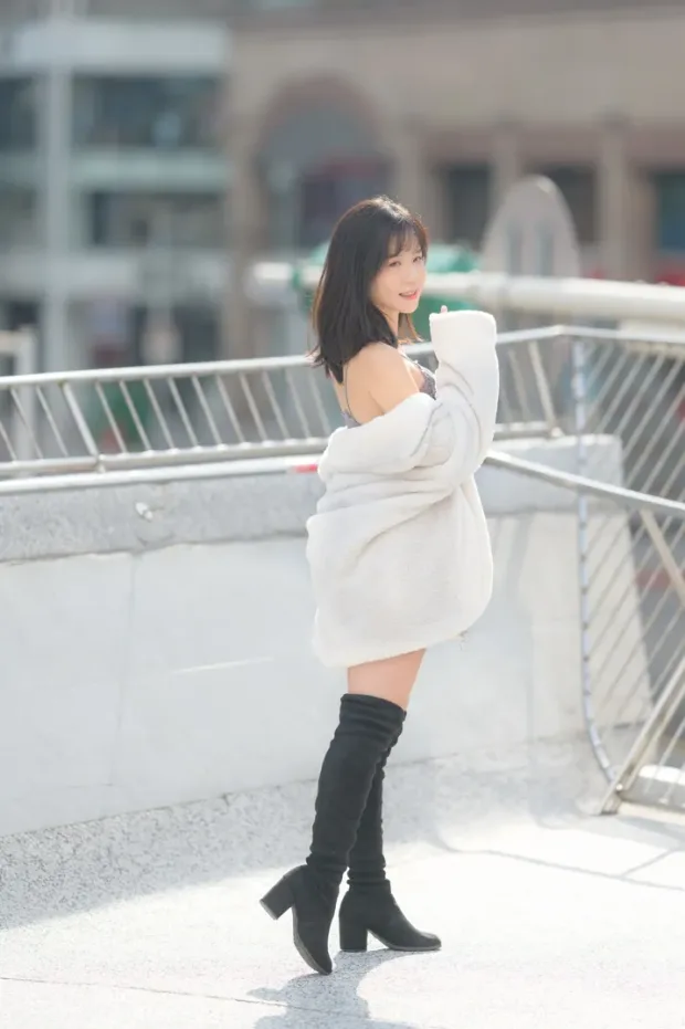 [街拍丝足] NO.215 YoYo 牛仔短裤长靴[109P] 6