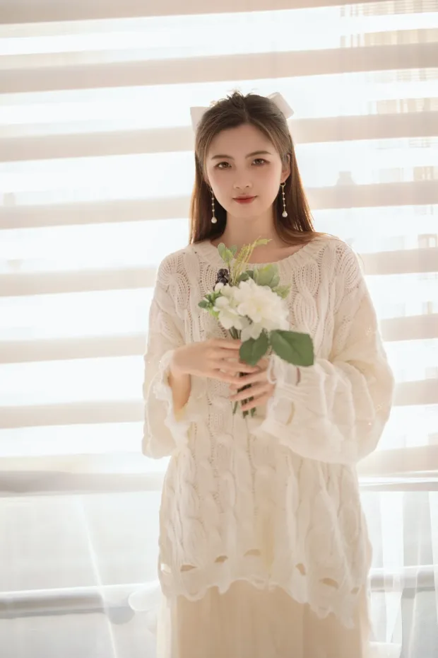 [艺图语]2022.12.09 Vol.2636 – 冬日少女[28P] 3