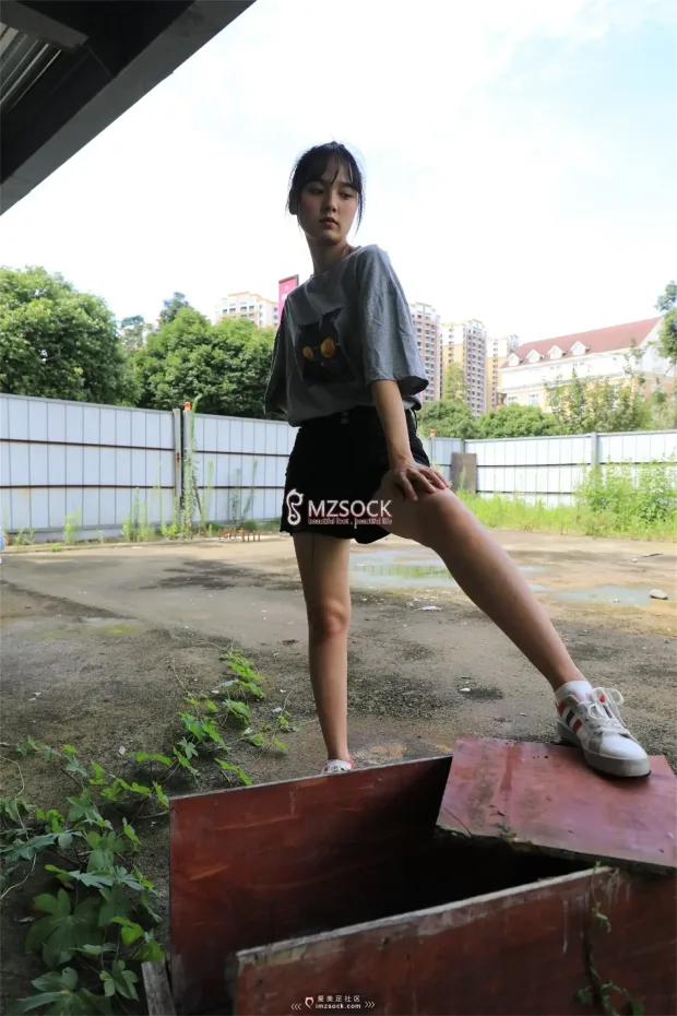 [MZSOCK]爱美足 NO.049 – 悦悦 8
