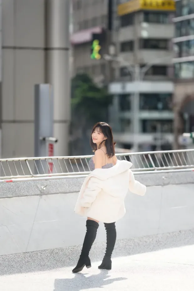 [街拍丝足] NO.215 YoYo 牛仔短裤长靴[109P] 4
