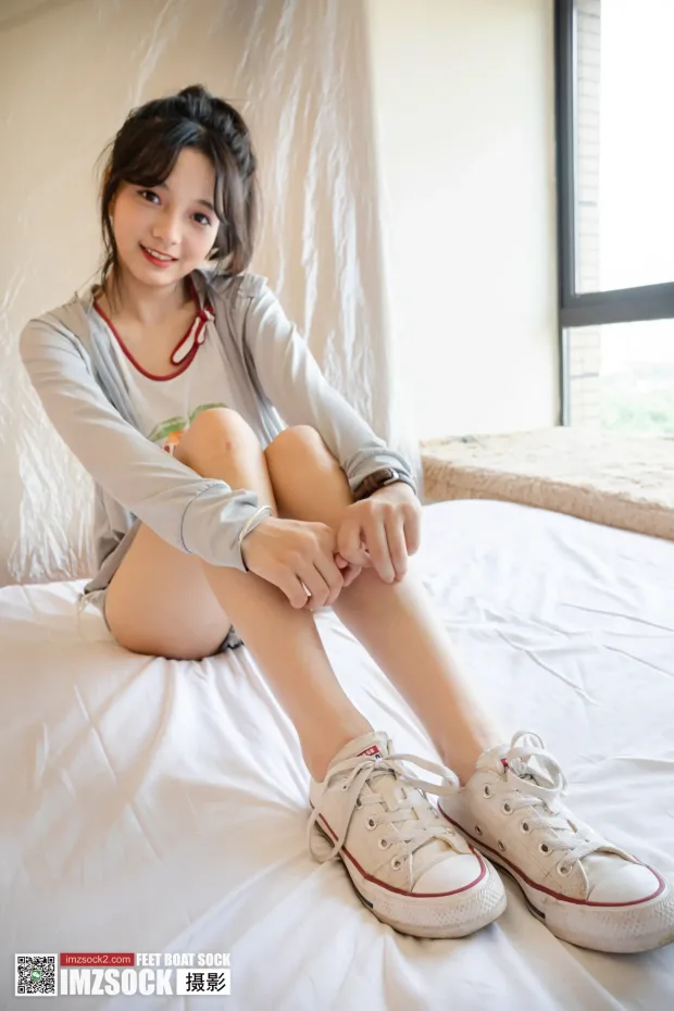 [MZSOCK]爱美足 NO.096 – 天天 8