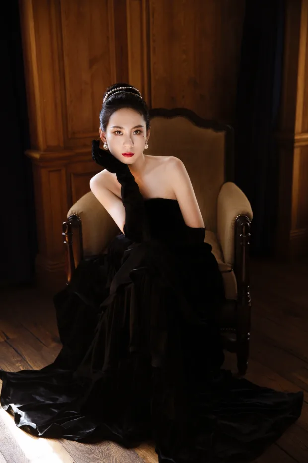 [艺图语]2023.01.13 Vol.2905 赫本风[22P] 5
