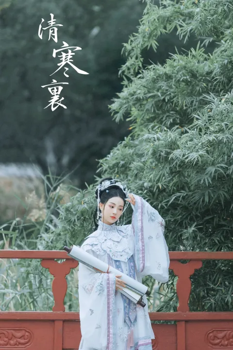 [艺图语] 2021.10.19 Vol.371 – 清寒里 Seven[42P]
