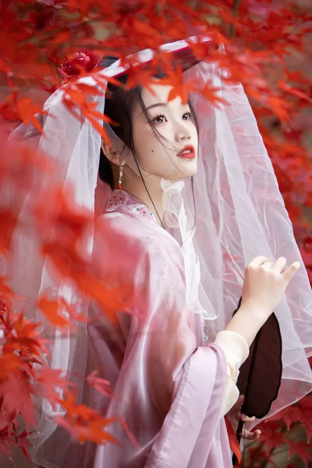 [艺图语]2023.02.07 Vol.2994 晚枫歌[33P] 7