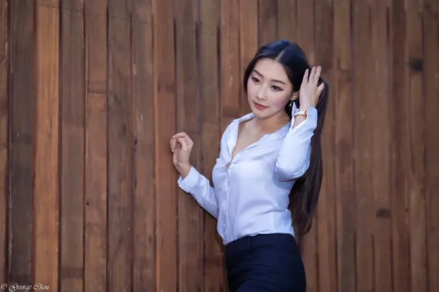 [街拍丝足] NO.131 吴小葵 OL黑丝高跟美腿[39P] 3