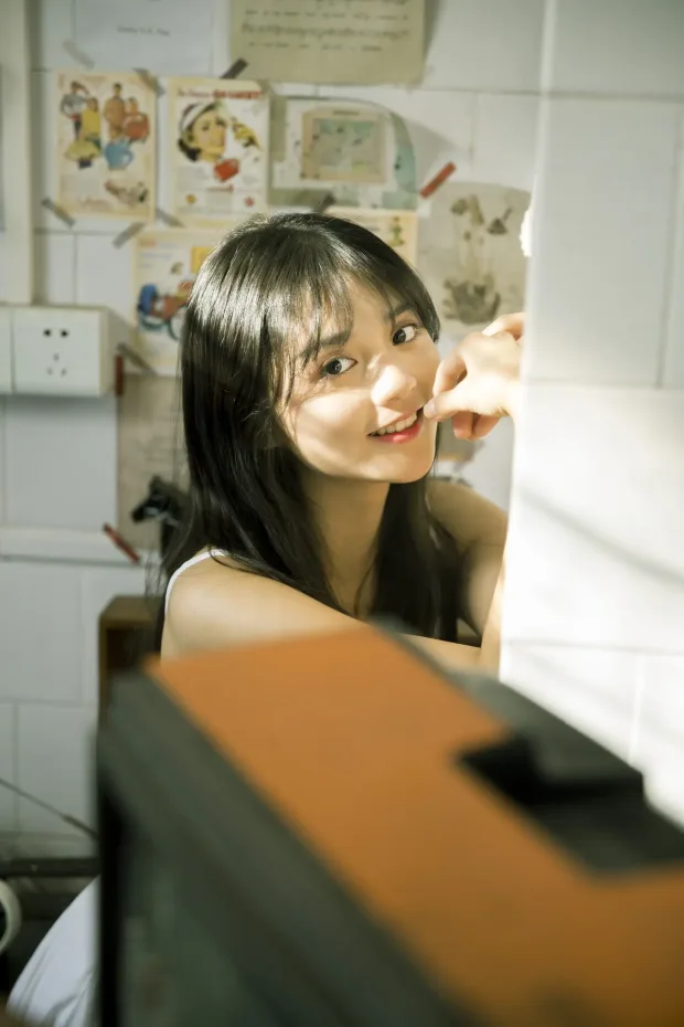 [艺图语] 2021.08.31 Vol.202 – 青提的味道 雨文[23P] 7