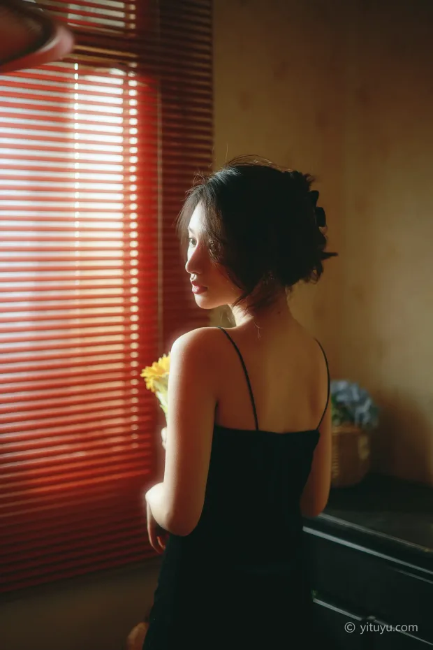 [艺图语] 2021.03.22 Vol.025 – 女人花 雯雯[34P] 6