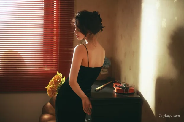 [艺图语] 2021.03.22 Vol.025 – 女人花 雯雯[34P] 7