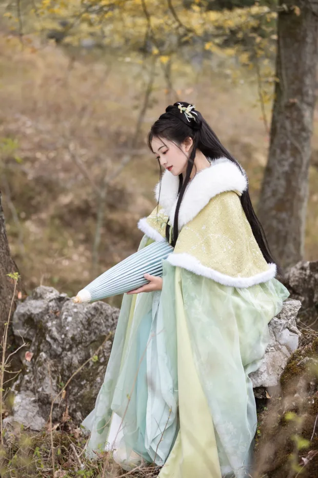 [艺图语]2023.02.05 Vol.2972 枫[24P] 8