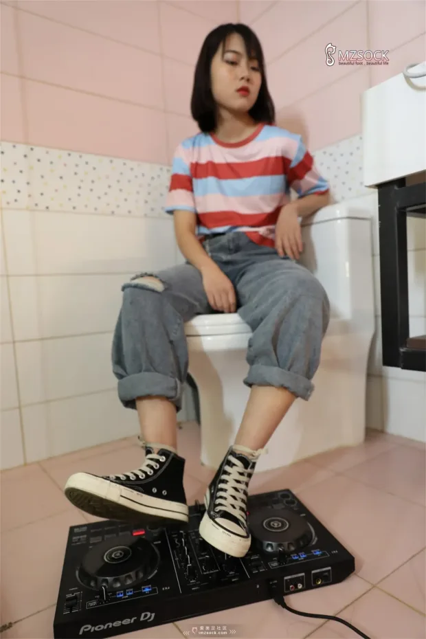 [MZSOCK]爱美足 NO.086 – 婷婷 4