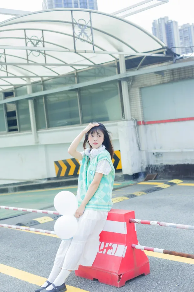 [艺图语]2023.01.14 Vol.2912 放风[27P] 8