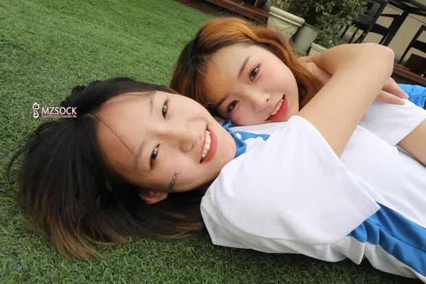[MZSOCK]爱美足 NO.074 – 圆子&Ella 8