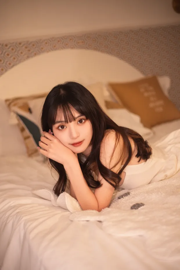 [艺图语]2022.12.31 Vol.2803 – 居家少女[25P] 6